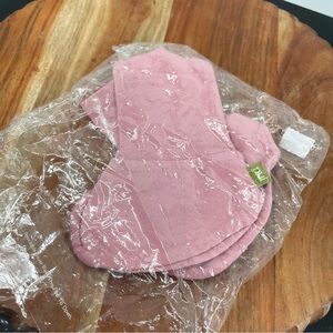 Nui organics pink rose socks Sz 6-12 months